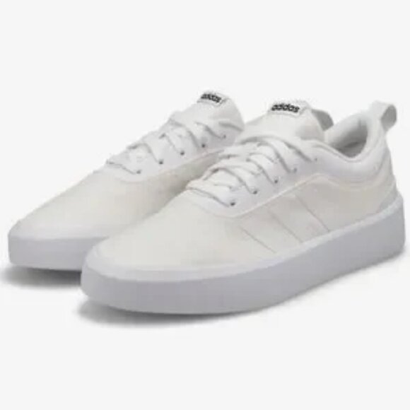 NWT ADIDAS Futurevulc Skateboarding Shoes - Size 10 (fits more like 10.5) - Picture 1 of 3